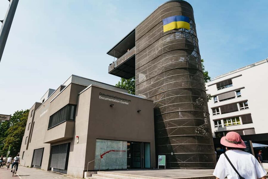 Berlin: Cold War Walking Tour on Berlin Wall Route - Who will get the most from this walk?