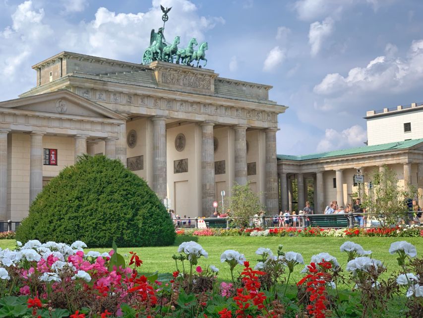 Berlin: Discover Berlin Walking Tour - Brandenburg Gate and the changing face of Berlin