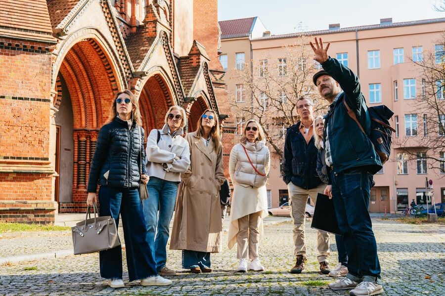 Berlin: Gay Berlin Out in Schöneberg Walking Tour - The Nationalhof and the 1920s movement