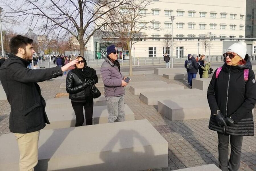 Berlin : Must-see attractions Walking Tour - Key points to know before booking