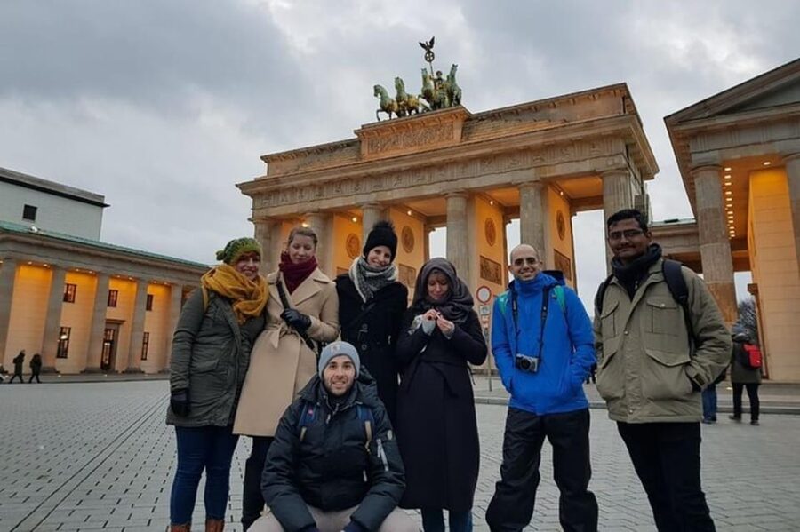 Berlin : Must-see attractions Walking Tour - Brandenburg Gate and the meaning of German unity