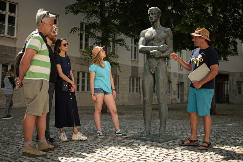 Berlin: Third Reich, Hitler, and WWII Walking Tour - The Reichstag and the Soviet assault