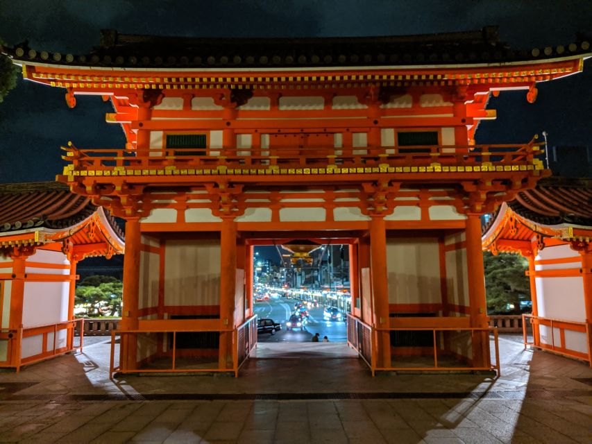 Best of Kyoto: Gion, Geisha, Pagodas & Cobblestones - Ninenzaka and the old stone streets