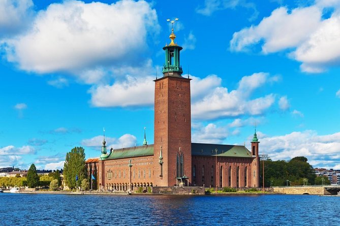 Best of Stockholm Walking Tour-3 Hours, Small Group max 10 people - The Nobel Prize Museum and the Royal Palace again