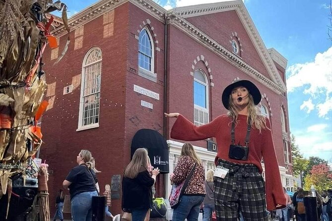 Bewitched Walking Tour of Salem - The first stops explain what really happened in 1692