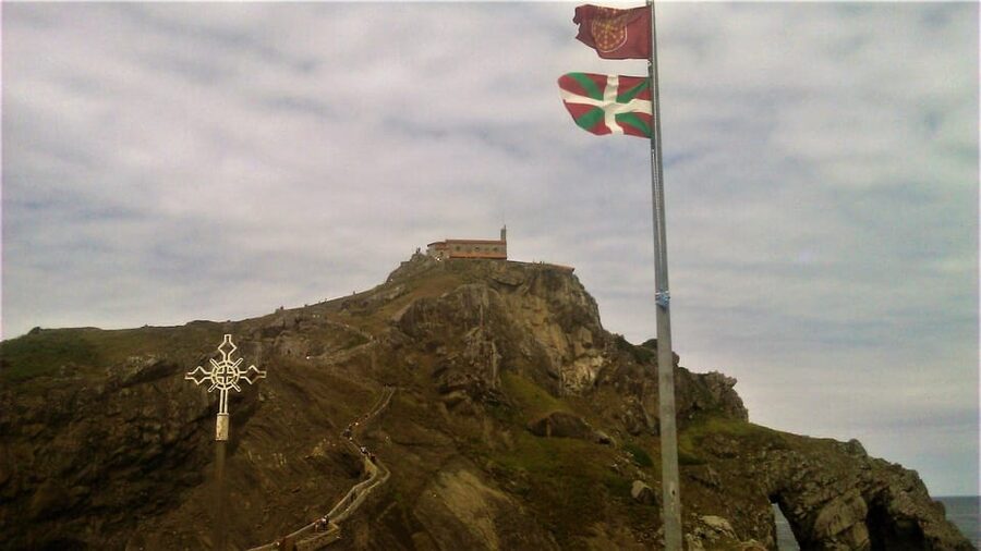 Bilbao: San Juan de Gaztelugatxe and Walk along Basque Coast - The 90-minute walk to the chapel
