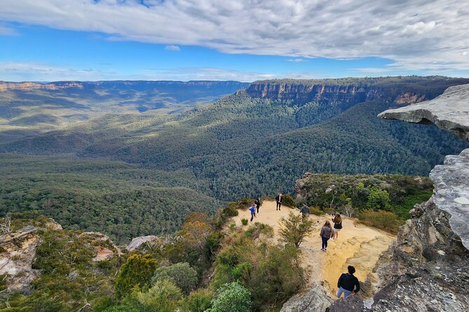 Blue Mountains Small Group Tour with Waterfall Walk & Fresh Lunch - Wentworth Falls is the day’s main workout