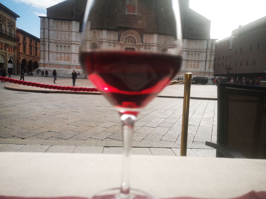 Bologna: City Center Guided Wine Walking Tour - The best part: local advice beyond the glass