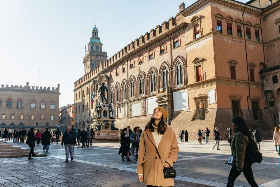 Bologna: City Center Walking Tour - The guide’s storytelling is the real value