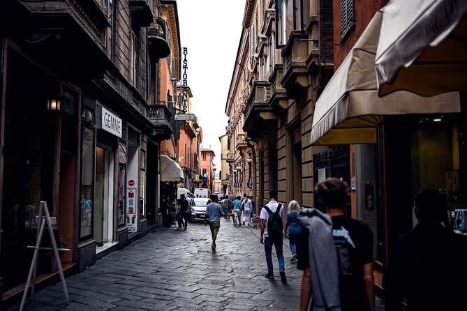Bologna Food & Market Tour with 6 Tastings, Pasta, Wines & More - The Modena balsamic tasting, aged from 8 to 25 years