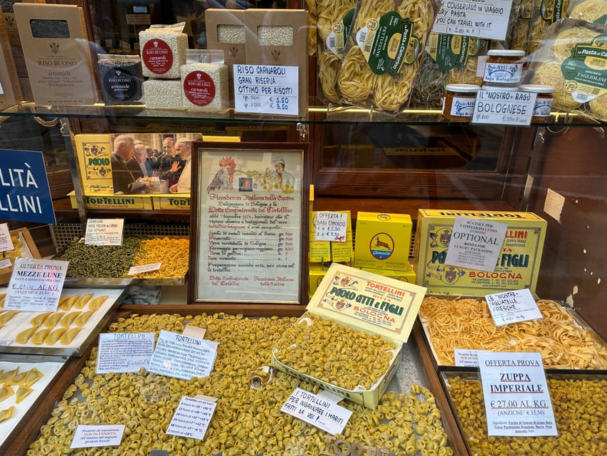 Bologna: Walking Food Tour and Highlights with a Local Guide - The Two Towers and the city between tastings