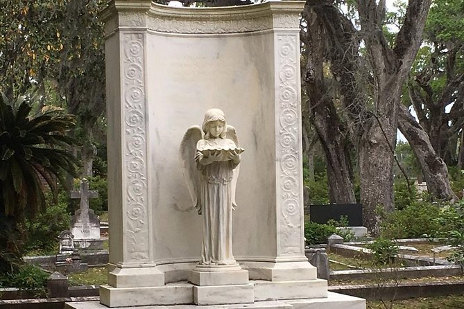 Bonaventure Cemetery Walking Tour with Transportation - Who Will Get the Most From This Tour