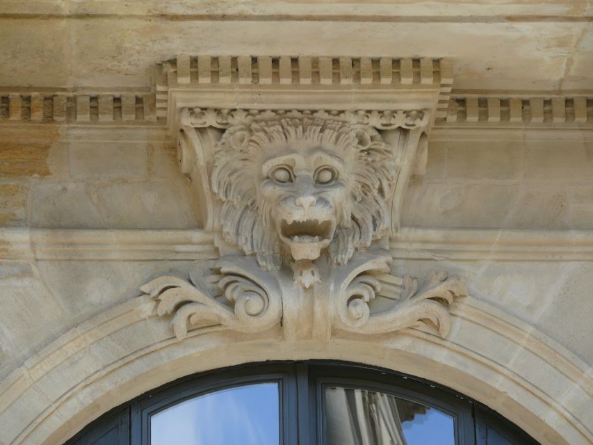 Bordeaux: Guided Walking Tour - New projects and Bordeaux’s changing identity