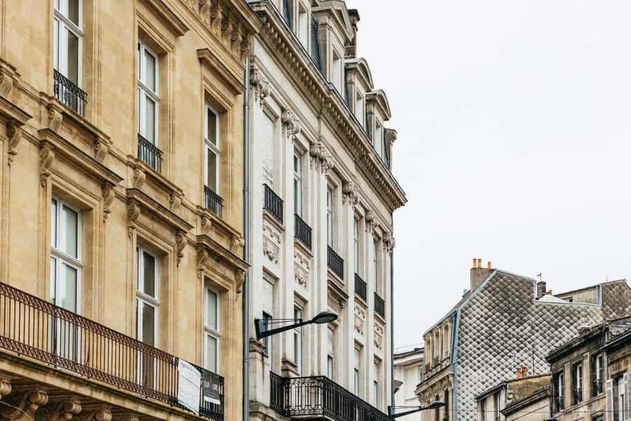 Bordeaux: Mystery and Myths Walking Tour - What you will and will not see