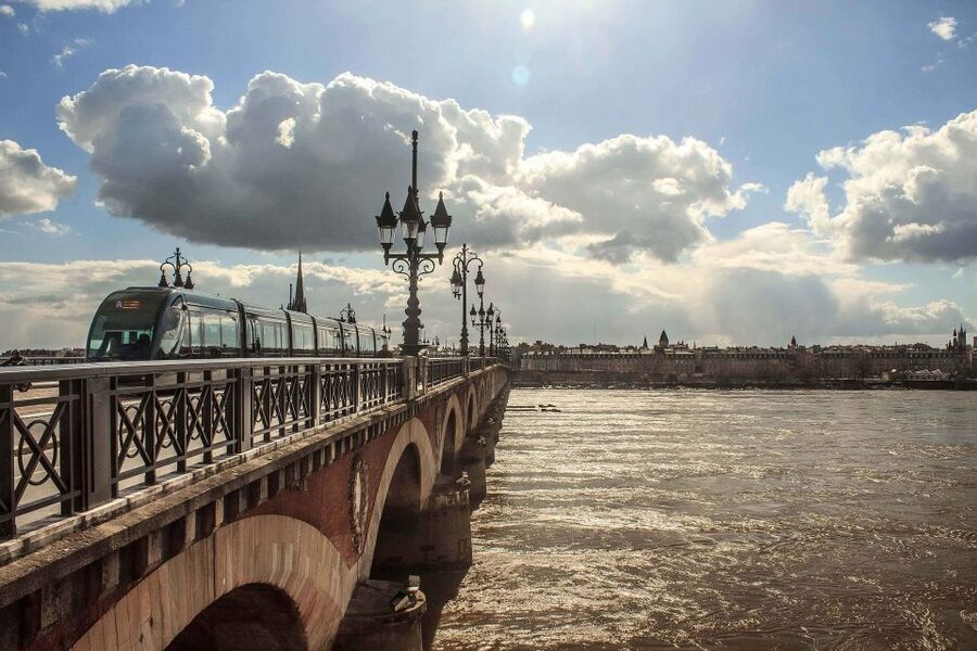 Bordeaux: Private Walking Tour with a Local - Key points to know before booking