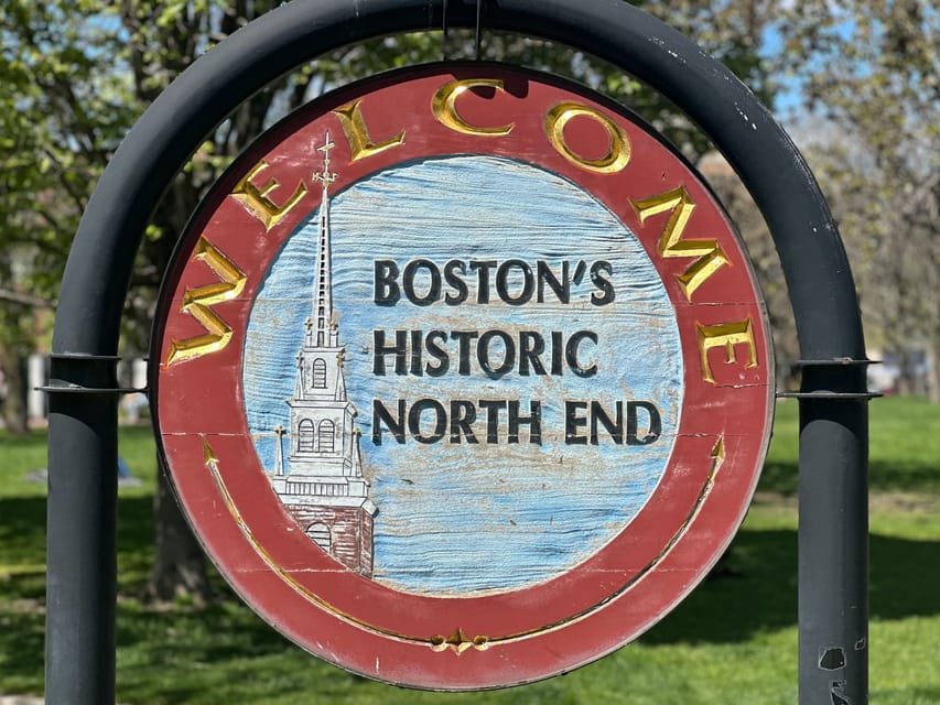 Boston: Full Revolution Story Epic Small Group Walking Tour - Faneuil Hall and Quincy Market: the useful halfway pause