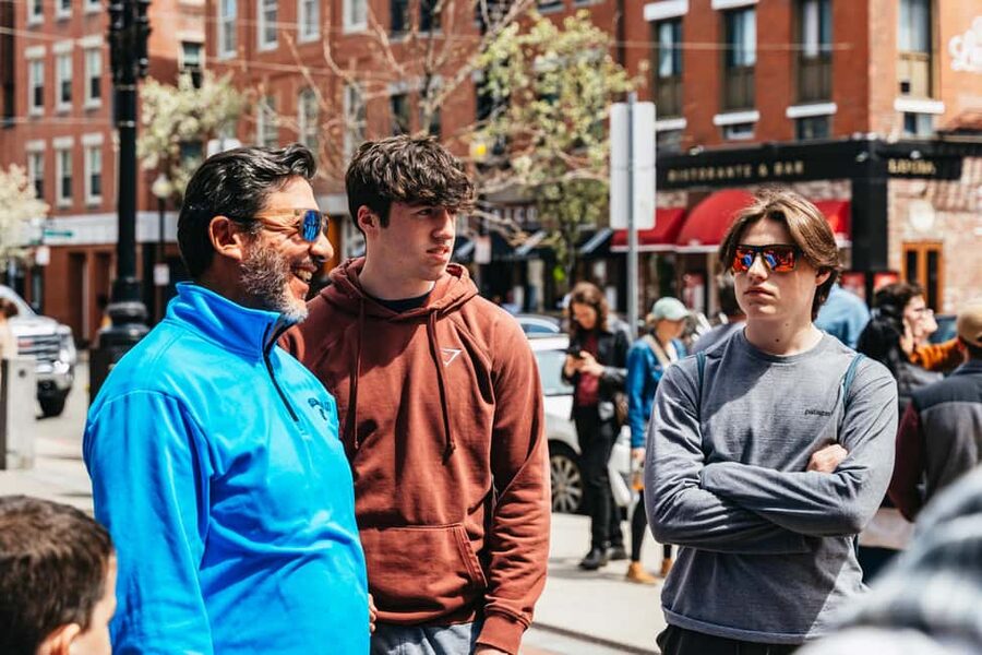 Boston: North End Pizza Walking Tour with 3 Slices & Cannoli - The third pizza and the problem of being too full