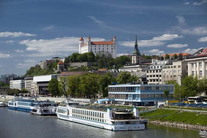 Bratislava: Private Walking Tour with Optional Beer Tasting - Key points at a glance