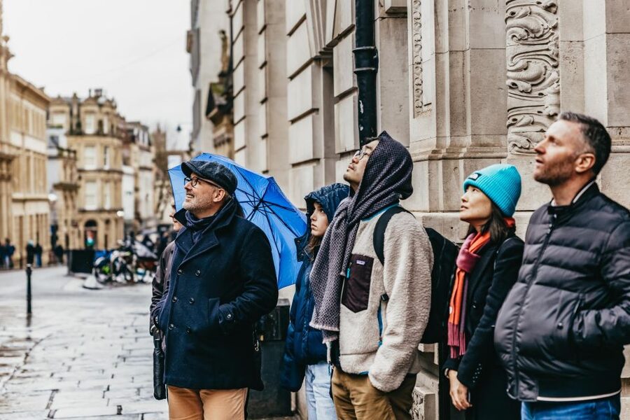 Bristol: Blackbeard to Banksy Guided Walking Tour - Key points to know before you go