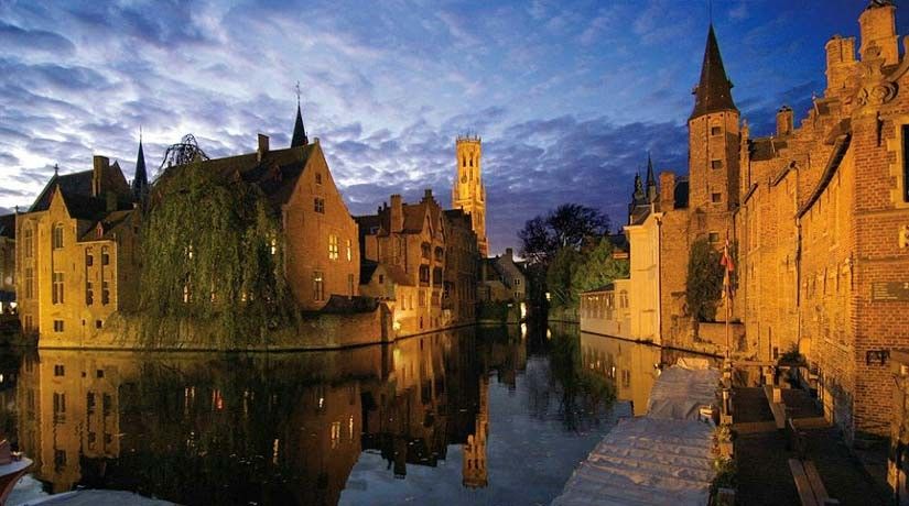 Bruges: Guided Walking Tour - Why a walking tour is a smart start in Bruges