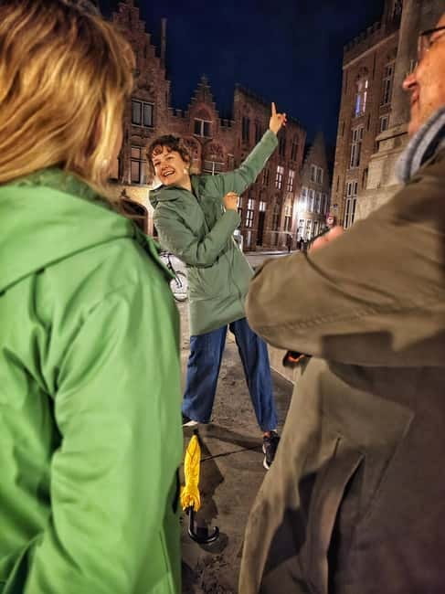 Bruges: Nightly Tales and Untold History Walking Tour - Why Bruges works so well after sunset