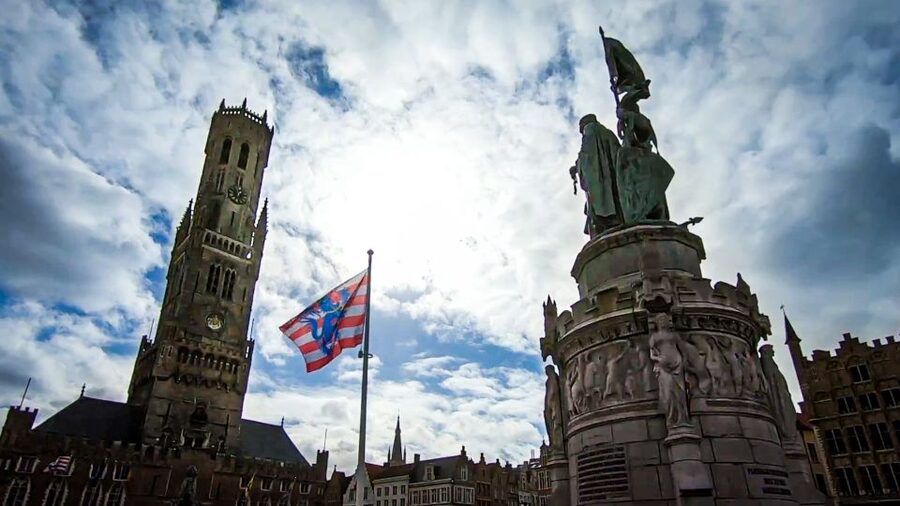 Bruges: Private Historical Highlights Walking Tour - Group limits, headsets, and accessibility