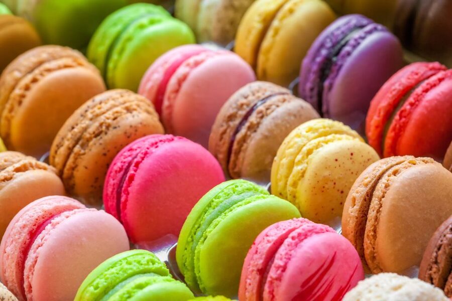 Brussels: Chocolate Workshop and Guided Walking Tour - What the guides add