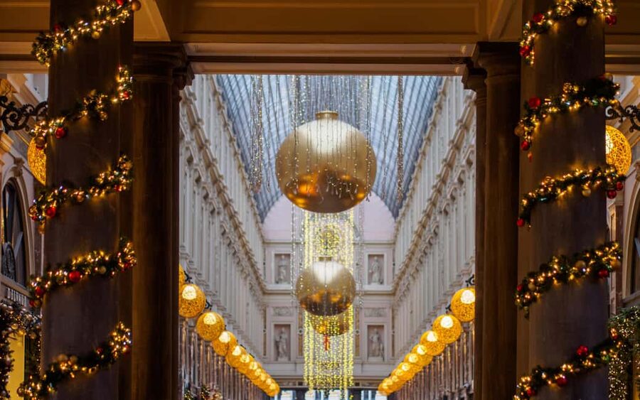 Brussels: Guided Walking Tour with Optional Beer Tasting - The Royal Galleries and Saint Nicholas Church
