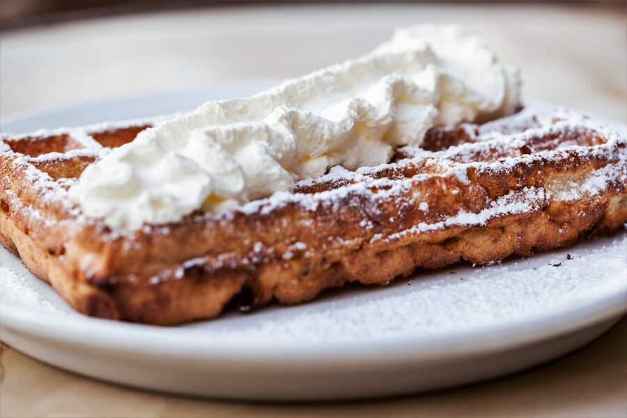 Brussels: Walking Food Tour with Chocolate, Beer, & Waffles - Starting at the Grand’Place at 11am