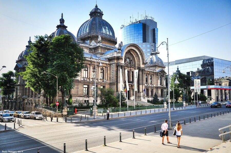 Bucharest: City Highlights Guided Walking Tour - Walking through Old Town’s layered streets