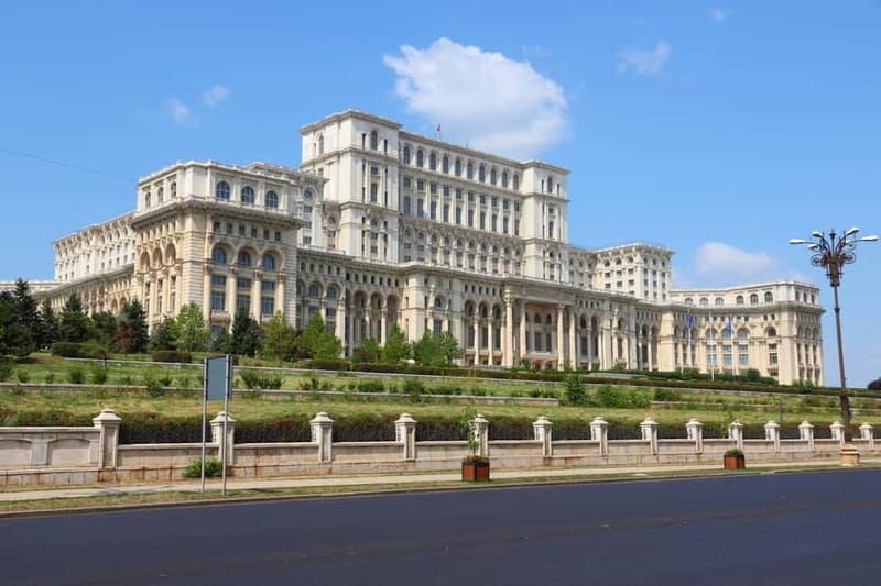 Bucharest: Communism and History Guided City Walking Tour - Revolution Square and the end of the regime