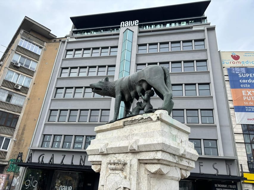 Bucharest: Guided Walking Tour with Romanian Snack - Unirii Square and the Palace of Parliament