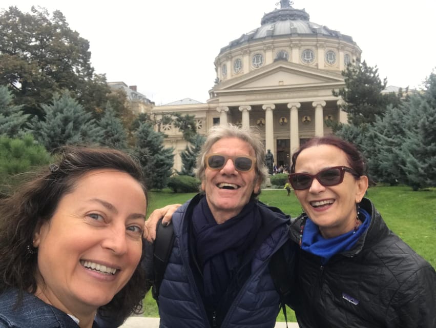 Bucharest: Guided Walking Tour with Romanian Snack - Stavropoleos Monastery and Cărturești Carusel