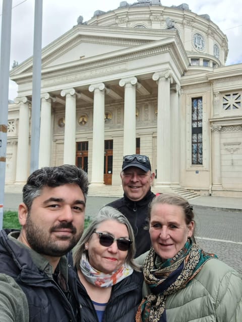 Bucharest: Guided Walking Tour with Romanian Snack - What the guides add to the walk