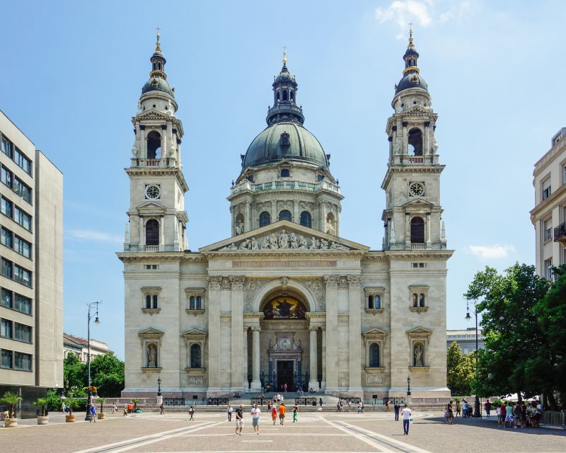 Budapest: 3-hour City Tour with Castle Walk + 1-hour Cruise - Who should book this tour?