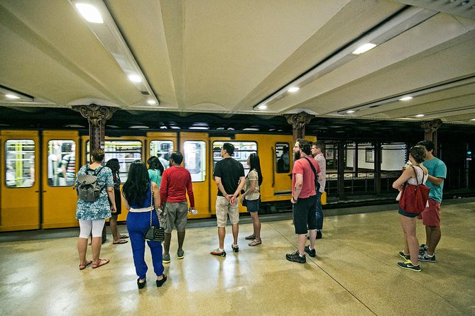 Budapest All in One Small Group Walking Tour with Strudel Stop - Parliament, the Danube, and the Chain Bridge