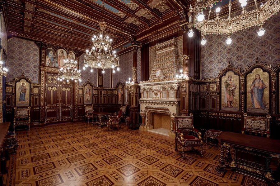 Budapest: Buda Castle Walk with Saint Stephen's Hall - Key points at a glance