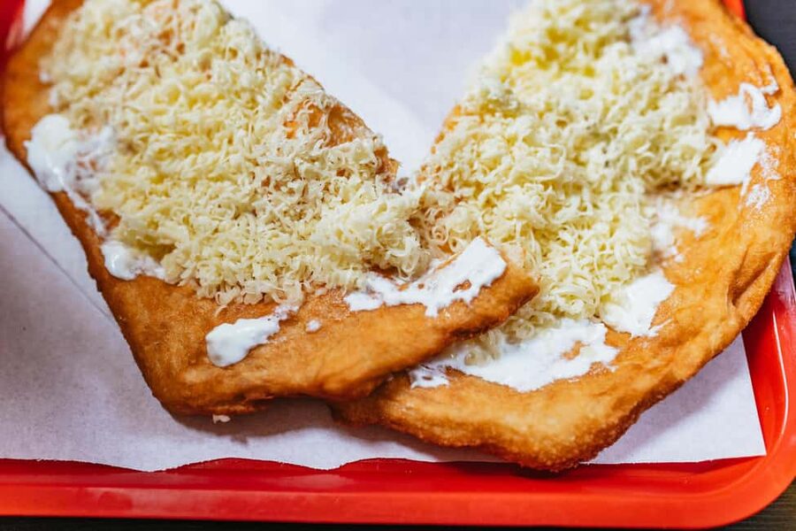 Budapest Food Walking Tour: Eat, Sip & Explore Like a Local - Starting beside the Kazinczy Street Synagogue