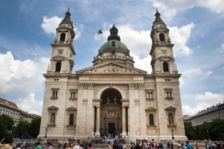 Budapest: Inner City Walking Tour in German - Elizabeth Park and the Budapest Eye