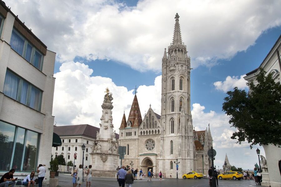 Budapest: Walking Tour in German - Reading Budapest from the Pest side