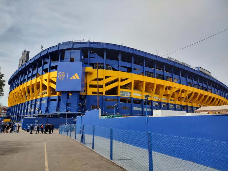 Buenos Aires: La Boca Guided Walking Tour in English - The Puente Transbordador and the riverside stop
