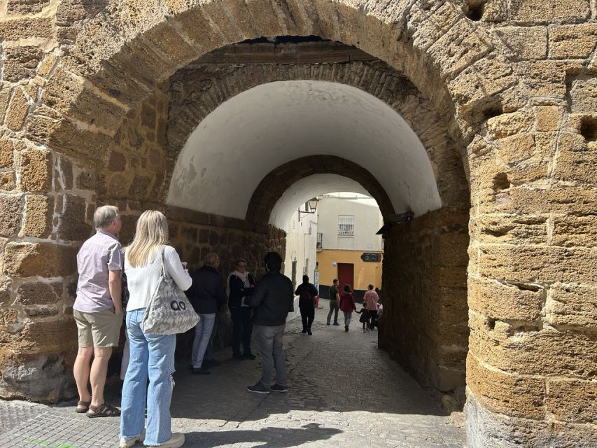 Cadiz: City Center Guided Walking Tour - Starting in San Juan de Dios Square