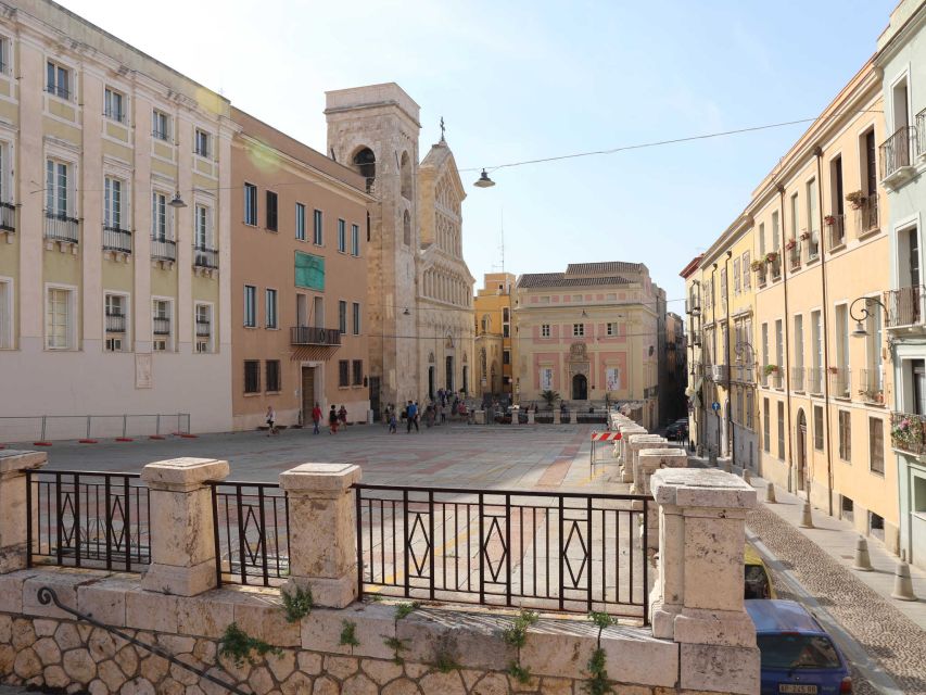 Cagliari: walking tour through the alleys of Castello - Walking the narrow lanes of the medieval fortress