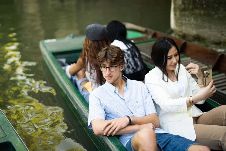 Cambridge: Alumni-Led Walking & Punting Tour w/Kings College - College names, student life, and famous discoveries