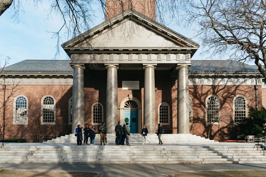 Cambridge: Harvard University Student-Guided Walking Tour - Starting outside Harvard Square’s Red Line station