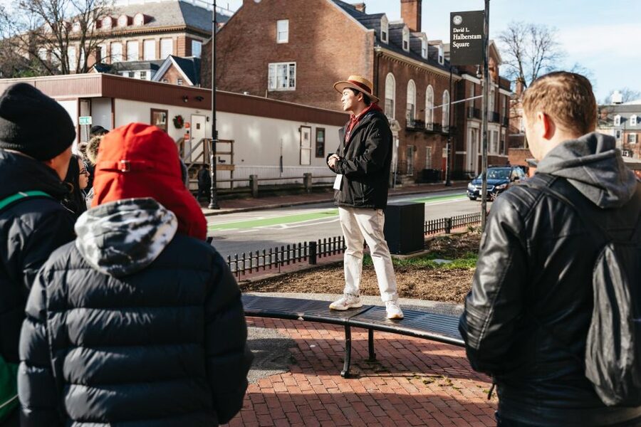 Cambridge: Harvard University Student-Guided Walking Tour - Johnston Gate and the feeling of entering Harvard