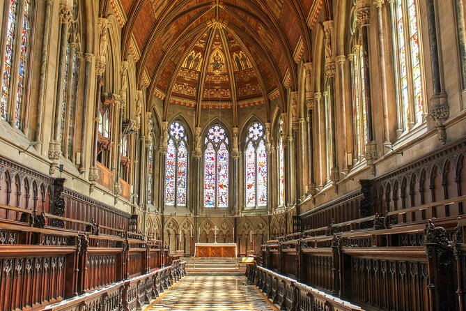 Cambridge: University Walking Tour - Senate House and the ceremonial heart of Cambridge