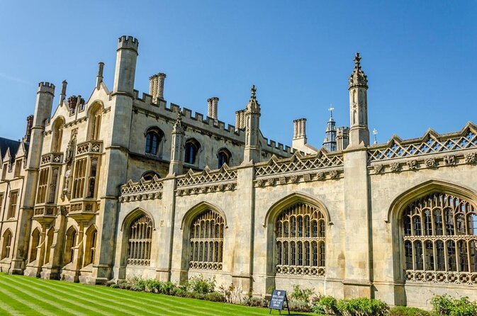 Cambridge Walking & Punting Tour by Alumni™ King’s College Option - Key points at a glance