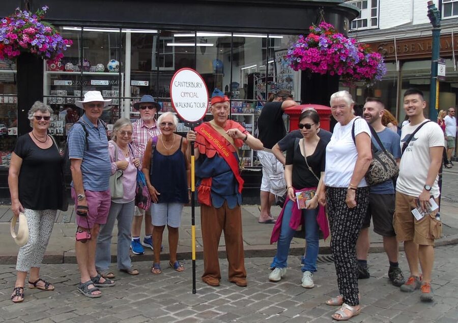 Canterbury: Walking Tour with Green Badge Guide - Should you book the Canterbury walking tour?