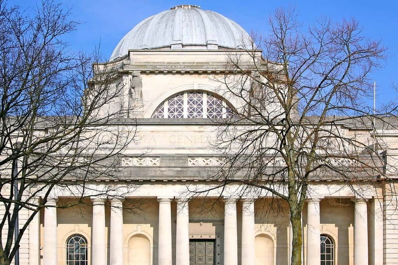 Cardiff: Doctor Who City Walking Tour - Weather and access deserve real attention